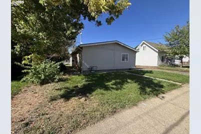 1404 N Cherry St, La Grande, OR 97850 - Photo 3