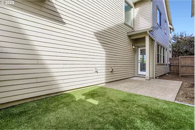 28515 SW Dundee Ln, Wilsonville, OR 97070 - Photo 27