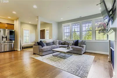 28515 SW Dundee Ln, Wilsonville, OR 97070 - Photo 7