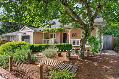 3665 SE Raymond St, Portland, OR 97202 - Photo 1