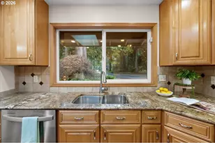 482 SE 26th Ave, Hillsboro, OR 97123 - Photo 13