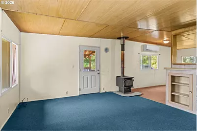 2403 Spruce St, Myrtle Point, OR 97458 - Photo 11