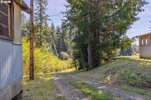 2403 Spruce St, Myrtle Point, OR 97458 - Photo 29