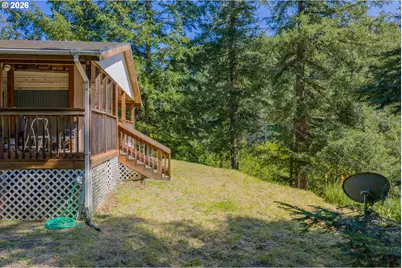 2403 Spruce St, Myrtle Point, OR 97458 - Photo 5