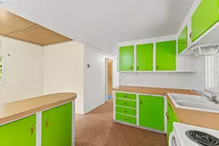 2403 Spruce St, Myrtle Point, OR 97458 - Photo 17