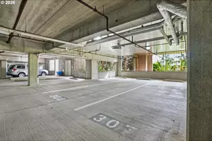 6665 W Burnside St, Portland, OR 97210 - Photo 39