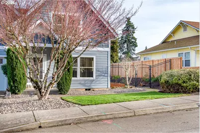 38 Denmark Loop, Silverton, OR 97381 - Photo 3