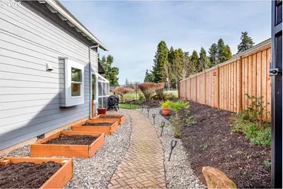 38 Denmark Loop, Silverton, OR 97381 - Photo 37