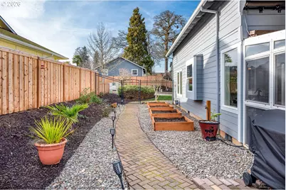 38 Denmark Loop, Silverton, OR 97381 - Photo 39