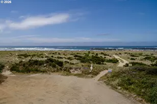 26765 Nedonna Ave, Rockaway Beach, OR 97136 - Photo 35