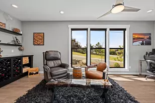 2887 S Hemlock St, Cannon Beach, OR 97110 - Photo 11