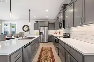 623 W 10th St, La Center, WA 98629 - Photo 13
