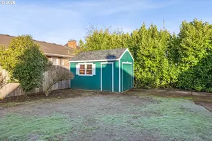 1405 NE 63rd Ave, Portland, OR 97213 - Photo 21