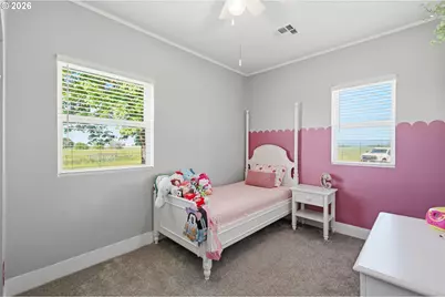 29259 Clear Lake Rd, Eugene, OR 97402 - Photo 21