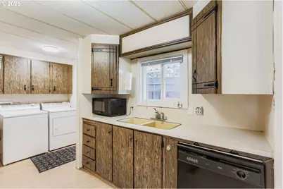 13531 Clairmont Way #97, Oregon City, OR 97045 - Photo 7