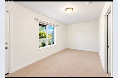 21895 NE Heartwood Cir, Fairview, OR 97024 - Photo 17
