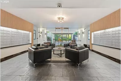 255 SW Harrison St #1B, Portland, OR 97201 - Photo 5