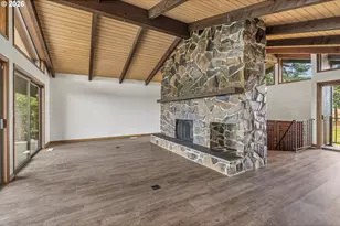 816 Si Town Rd, Castle Rock, WA 98611 - Photo 13