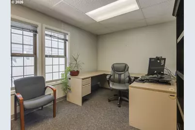 319 NE 5th St, McMinnville, OR 97128 - Photo 19