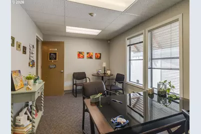 319 NE 5th St, McMinnville, OR 97128 - Photo 25