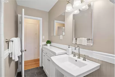 1465 3rd St, Astoria, OR 97103 - Photo 21