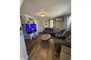 2343 31st St, Springfield, OR 97477 - Photo 5