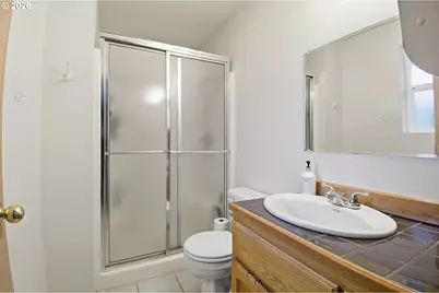 390 SW Ash St, Willamina, OR 97396 - Photo 21