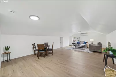 2175 Princeton Dr, Eugene, OR 97405 - Photo 31