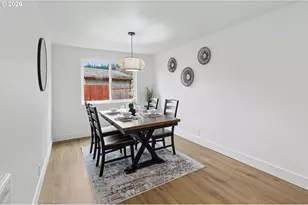 2175 Princeton Dr, Eugene, OR 97405 - Photo 9