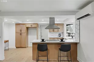 2175 Princeton Dr, Eugene, OR 97405 - Photo 11