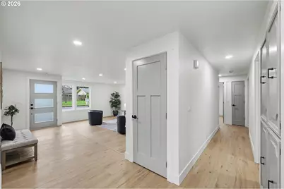 2175 Princeton Dr, Eugene, OR 97405 - Photo 17