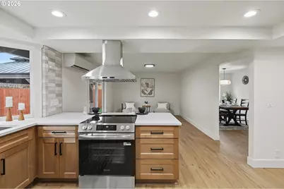 2175 Princeton Dr, Eugene, OR 97405 - Photo 13