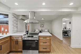 2175 Princeton Dr, Eugene, OR 97405 - Photo 13