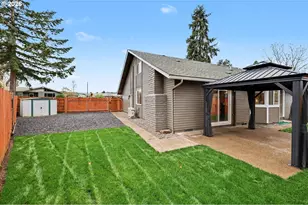 2175 Princeton Dr, Eugene, OR 97405 - Photo 41