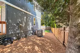 18215 SW Monte Verdi Blvd, Beaverton, OR 97007 - Photo 23