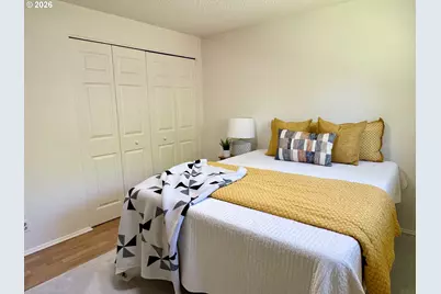 345 E Rosewood Ave, Eugene, OR 97404 - Photo 23
