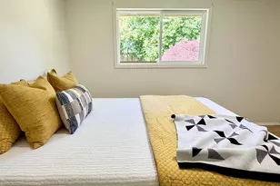 345 E Rosewood Ave, Eugene, OR 97404 - Photo 21