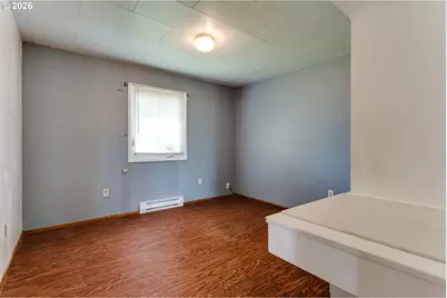 4076 North St, Springfield, OR 97478 - Photo 13