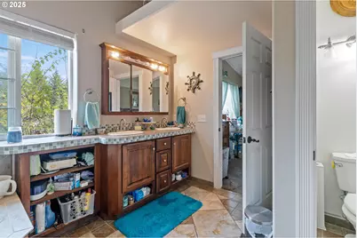 1907 W Duke Rd, Sutherlin, OR 97479 - Photo 19