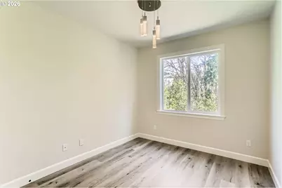 5802 NW Bannister Dr, Portland, OR 97229 - Photo 9