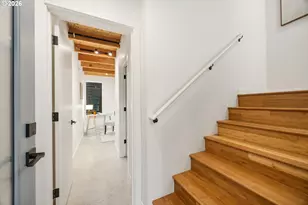 3530 N Borthwick Ave, Portland, OR 97227 - Photo 3
