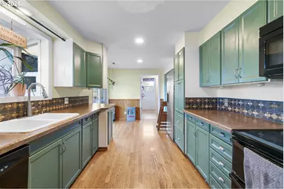 52052 SE 3rd Pl, Scappoose, OR 97056 - Photo 3