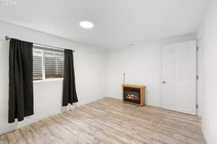 52052 SE 3rd Pl, Scappoose, OR 97056 - Photo 9