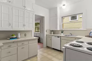 1815 NE Wasco St, Portland, OR 97232 - Photo 13
