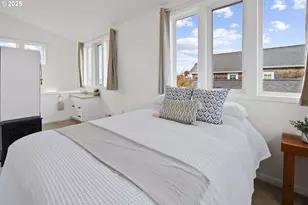 265 23rd St, Astoria, OR 97103 - Photo 19