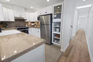 265 23rd St, Astoria, OR 97103 - Photo 11