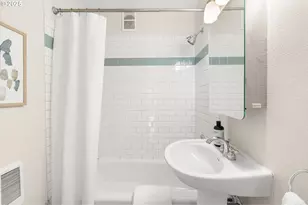 2438 NE Killingsworth St, Portland, OR 97211 - Photo 17