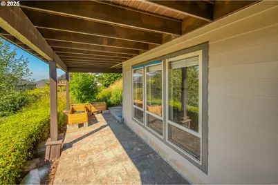 4907 NW Highpoint Dr, Camas, WA 98607 - Photo 43