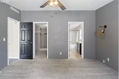 8367 N Umpqua Hwy, Roseburg, OR 97470 - Photo 17