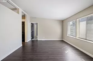 8367 N Umpqua Hwy, Roseburg, OR 97470 - Photo 3